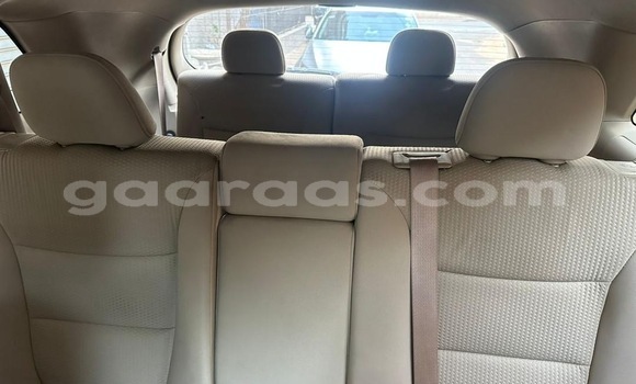 Dieundeu Occasion Kia Sorento White Auto in Dakar in Dakar Dieundeu Occasion Kia Sorento White Auto in Dakar in Dakar