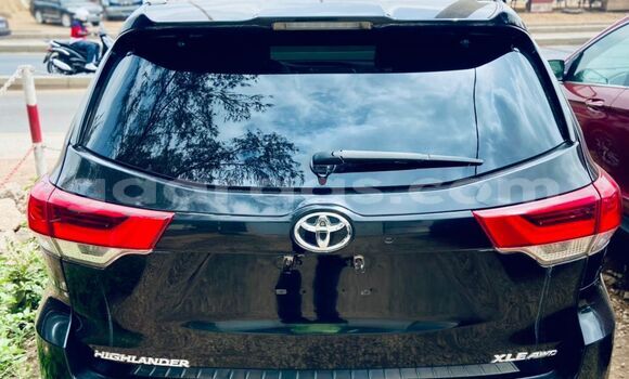 Buy Import Toyota Highlander Black Car in Dakar in Dakar Buy Import Toyota Highlander Black Car in Dakar in Dakar