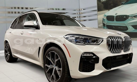 Acheter Occasion Voiture BMW X5 M Blanc à Dakar, Dakar Acheter Occasion Voiture BMW X5 M Blanc à Dakar, Dakar