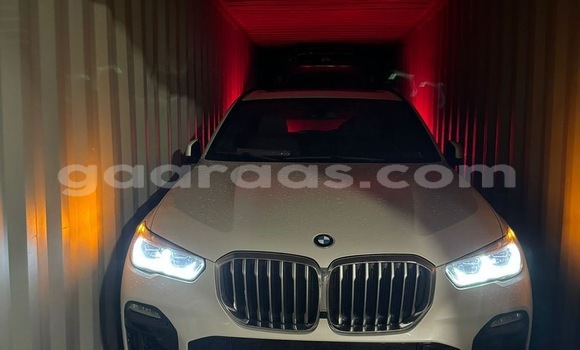 Acheter Occasion Voiture BMW X5 M Blanc à Dakar, Dakar Acheter Occasion Voiture BMW X5 M Blanc à Dakar, Dakar