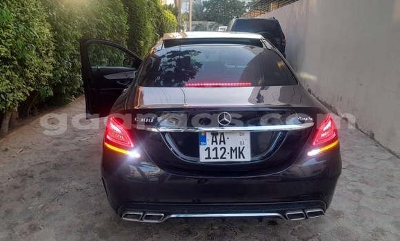 Dieundeu Occasion Mercedes‒Benz C–Class Black Auto in Dakar in Dakar Dieundeu Occasion Mercedes‒Benz C–Class Black Auto in Dakar in Dakar