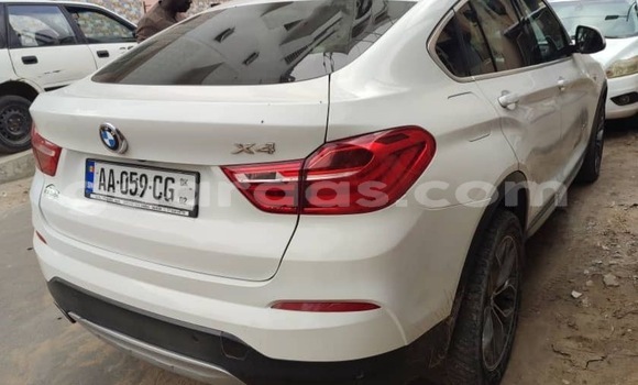 Dieundeu Occasion BMW X4 White Auto in Dakar in Dakar Dieundeu Occasion BMW X4 White Auto in Dakar in Dakar