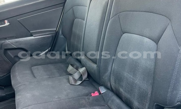 Buy Used Kia Sportage Silver Car in Dakar in Dakar Buy Used Kia Sportage Silver Car in Dakar in Dakar