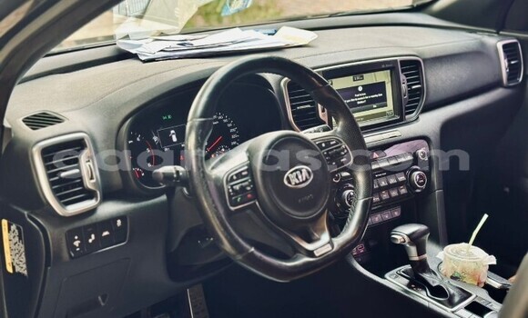 Buy Used Kia Sportage Black Car in Dakar in Dakar Buy Used Kia Sportage Black Car in Dakar in Dakar