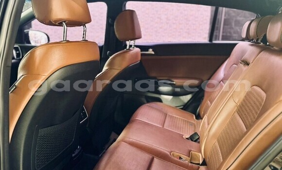 Buy Used Kia Sportage Black Car in Dakar in Dakar Buy Used Kia Sportage Black Car in Dakar in Dakar