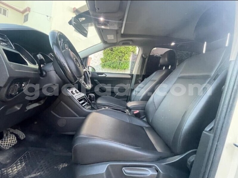 Big with watermark volkswagen touran dakar dakar 27050