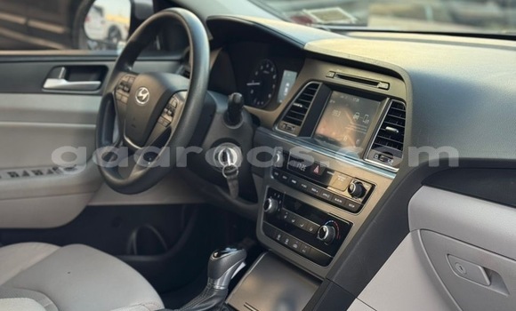 Acheter Import Voiture Hyundai Sonata Gris à Dakar, Dakar Acheter Import Voiture Hyundai Sonata Gris à Dakar, Dakar