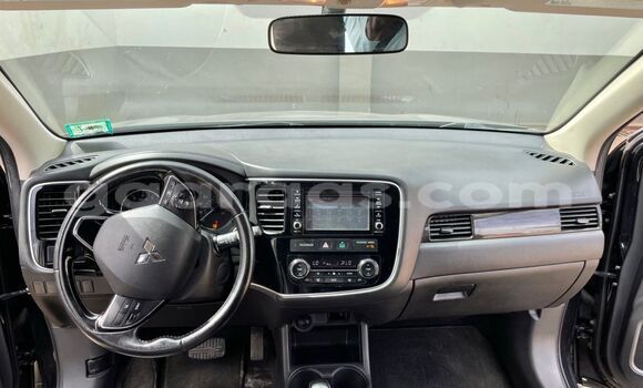 Buy Import Mitsubishi Outlander Black Car in Dakar in Dakar Buy Import Mitsubishi Outlander Black Car in Dakar in Dakar