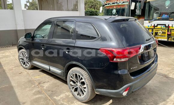 Buy Import Mitsubishi Outlander Black Car in Dakar in Dakar Buy Import Mitsubishi Outlander Black Car in Dakar in Dakar