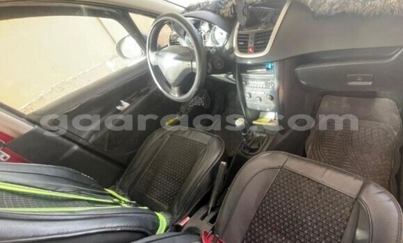 Dieundeu Occasion Peugeot 207 Silver Auto in Dakar in Dakar Dieundeu Occasion Peugeot 207 Silver Auto in Dakar in Dakar