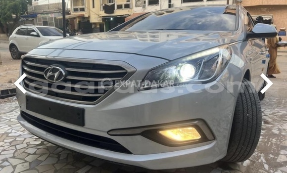 Dieundeu Occasion Hyundai Sonata Silver Auto in Dakar in Dakar Dieundeu Occasion Hyundai Sonata Silver Auto in Dakar in Dakar