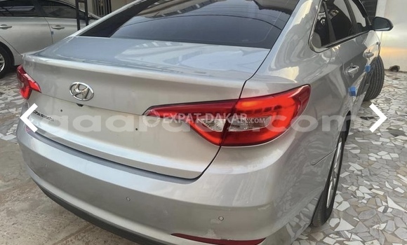 Dieundeu Occasion Hyundai Sonata Silver Auto in Dakar in Dakar Dieundeu Occasion Hyundai Sonata Silver Auto in Dakar in Dakar