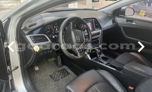 Dieundeu Occasion Hyundai Sonata Silver Auto in Dakar in Dakar Dieundeu Occasion Hyundai Sonata Silver Auto in Dakar in Dakar