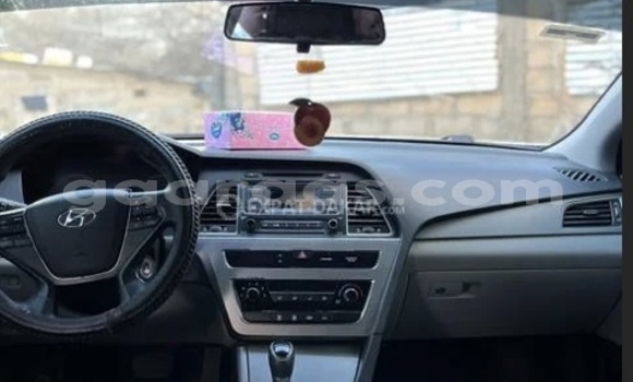 Dieundeu Occasion Hyundai Sonata Silver Auto in Dakar in Dakar Dieundeu Occasion Hyundai Sonata Silver Auto in Dakar in Dakar