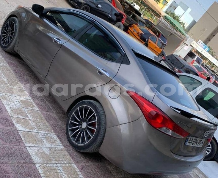 Big with watermark hyundai elantra louga dahra 27070