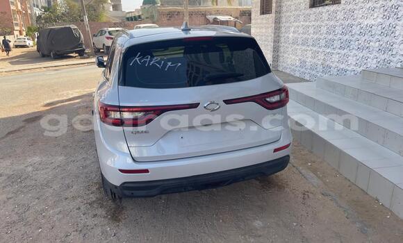 Buy New Renault Captur Silver Car in Dakar in Dakar Buy New Renault Captur Silver Car in Dakar in Dakar