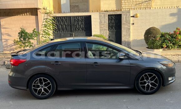 Dieundeu Occasion Ford Focus Beige Auto in Dakar in Dakar Dieundeu Occasion Ford Focus Beige Auto in Dakar in Dakar