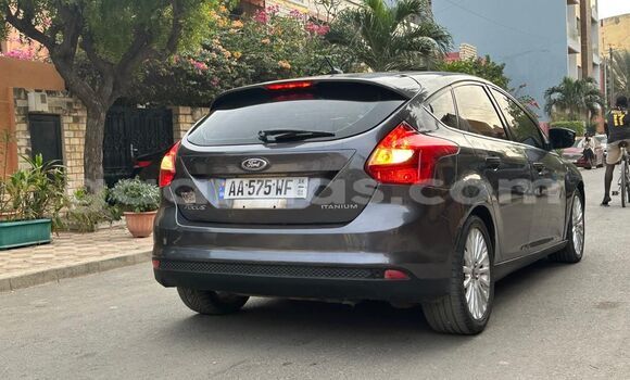 Acheter Occasion Voiture Ford Focus Beige à Dakar, Dakar Acheter Occasion Voiture Ford Focus Beige à Dakar, Dakar