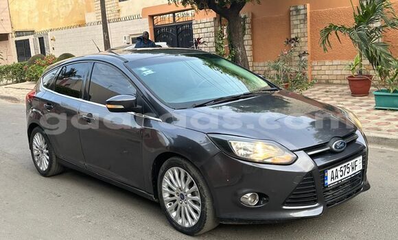 Acheter Occasion Voiture Ford Focus Beige à Dakar, Dakar Acheter Occasion Voiture Ford Focus Beige à Dakar, Dakar