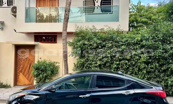 Dieundeu Occasion Hyundai Elantra Black Auto in Dakar in Dakar Dieundeu Occasion Hyundai Elantra Black Auto in Dakar in Dakar