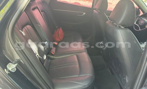 Dieundeu Occasion Hyundai Sonata Black Auto in Dakar in Dakar Dieundeu Occasion Hyundai Sonata Black Auto in Dakar in Dakar