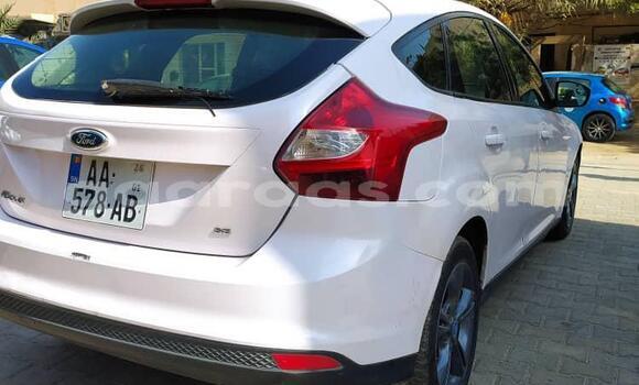 Dieundeu Occasion Ford Focus White Auto in Dakar in Dakar Dieundeu Occasion Ford Focus White Auto in Dakar in Dakar