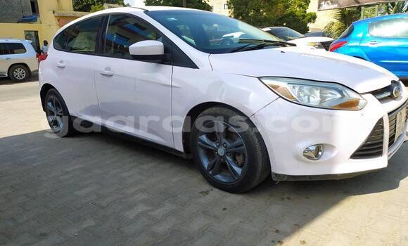 Dieundeu Occasion Ford Focus White Auto in Dakar in Dakar Dieundeu Occasion Ford Focus White Auto in Dakar in Dakar