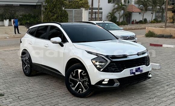 Buy Import Kia Sportage White Car in Dakar in Dakar Buy Import Kia Sportage White Car in Dakar in Dakar