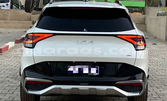 Buy Import Kia Sportage White Car in Dakar in Dakar Buy Import Kia Sportage White Car in Dakar in Dakar