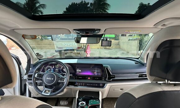 Buy Import Kia Sportage White Car in Dakar in Dakar Buy Import Kia Sportage White Car in Dakar in Dakar