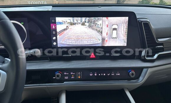 Buy Import Kia Sportage White Car in Dakar in Dakar Buy Import Kia Sportage White Car in Dakar in Dakar