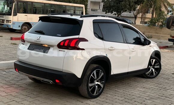 Dieundeu Imported Peugeot 2008 White Auto in Dakar in Dakar Dieundeu Imported Peugeot 2008 White Auto in Dakar in Dakar