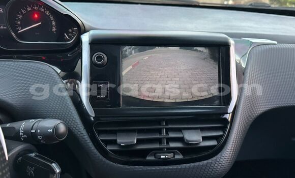 Dieundeu Imported Peugeot 2008 White Auto in Dakar in Dakar Dieundeu Imported Peugeot 2008 White Auto in Dakar in Dakar