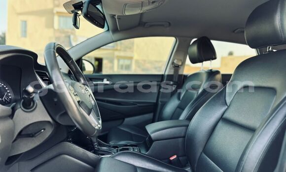 Buy Import Hyundai Tucson White Car in Dakar in Dakar Buy Import Hyundai Tucson White Car in Dakar in Dakar