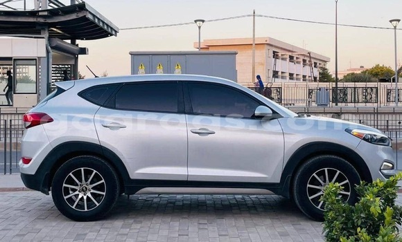 Acheter Occasion Voiture Hyundai Tucson Gris à Dakar, Dakar Acheter Occasion Voiture Hyundai Tucson Gris à Dakar, Dakar