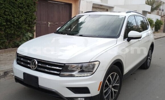 Buy Used Volkswagen Tiguan White Car in Dakar in Dakar Buy Used Volkswagen Tiguan White Car in Dakar in Dakar