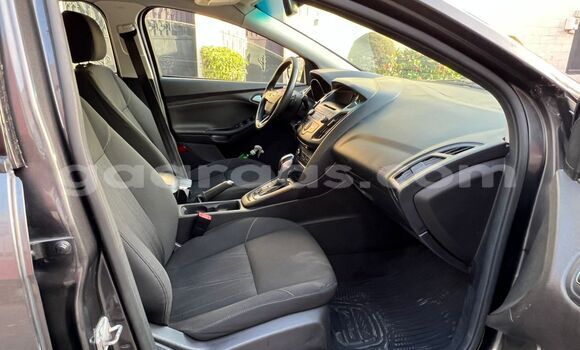 Dieundeu Occasion Ford Focus Beige Auto in Dakar in Dakar Dieundeu Occasion Ford Focus Beige Auto in Dakar in Dakar