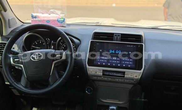 Acheter Occasion Voiture Toyota Land Cruiser Prado Blanc à Dakar, Dakar Acheter Occasion Voiture Toyota Land Cruiser Prado Blanc à Dakar, Dakar
