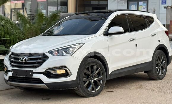 Acheter Import Voiture Hyundai Santa Fe Blanc à Dakar, Dakar Acheter Import Voiture Hyundai Santa Fe Blanc à Dakar, Dakar