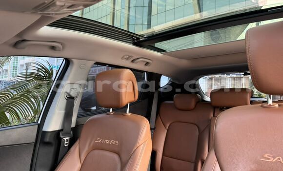 Acheter Import Voiture Hyundai Santa Fe Blanc à Dakar, Dakar Acheter Import Voiture Hyundai Santa Fe Blanc à Dakar, Dakar