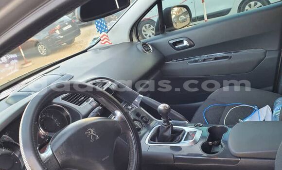 Acheter Import Voiture Peugeot 3008 Gris à Dakar, Dakar Acheter Import Voiture Peugeot 3008 Gris à Dakar, Dakar
