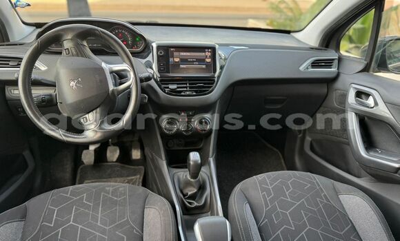 Acheter Import Voiture Peugeot 2008 Gris métallisé à Dakar, Dakar Acheter Import Voiture Peugeot 2008 Gris métallisé à Dakar, Dakar