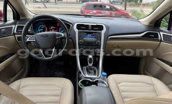 Acheter Import Voiture Ford Fusion Rouge à Dakar, Dakar Acheter Import Voiture Ford Fusion Rouge à Dakar, Dakar