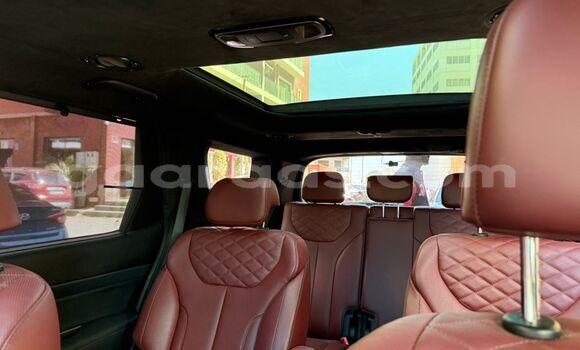 Buy Import Hyundai Grandeur Black Car in Dakar in Dakar Buy Import Hyundai Grandeur Black Car in Dakar in Dakar