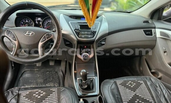 Acheter Occasion Voiture Hyundai Elantra Noir à Dakar, Dakar Acheter Occasion Voiture Hyundai Elantra Noir à Dakar, Dakar