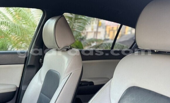 Acheter Occasion Voiture Kia Sportage Gris à Dakar, Dakar Acheter Occasion Voiture Kia Sportage Gris à Dakar, Dakar