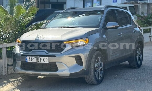 Dieundeu Occasion Kia Stinger Silver Auto in Dakar in Dakar Dieundeu Occasion Kia Stinger Silver Auto in Dakar in Dakar