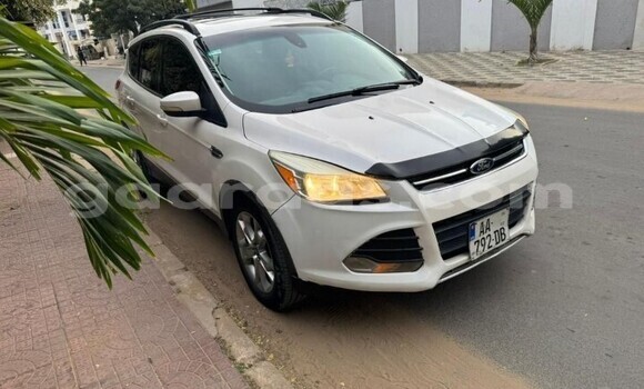 Buy Used Ford Escape White Car in Dakar in Dakar Buy Used Ford Escape White Car in Dakar in Dakar