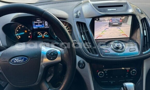 Buy Used Ford Escape White Car in Dakar in Dakar Buy Used Ford Escape White Car in Dakar in Dakar