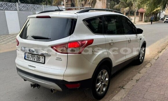 Buy Used Ford Escape White Car in Dakar in Dakar Buy Used Ford Escape White Car in Dakar in Dakar
